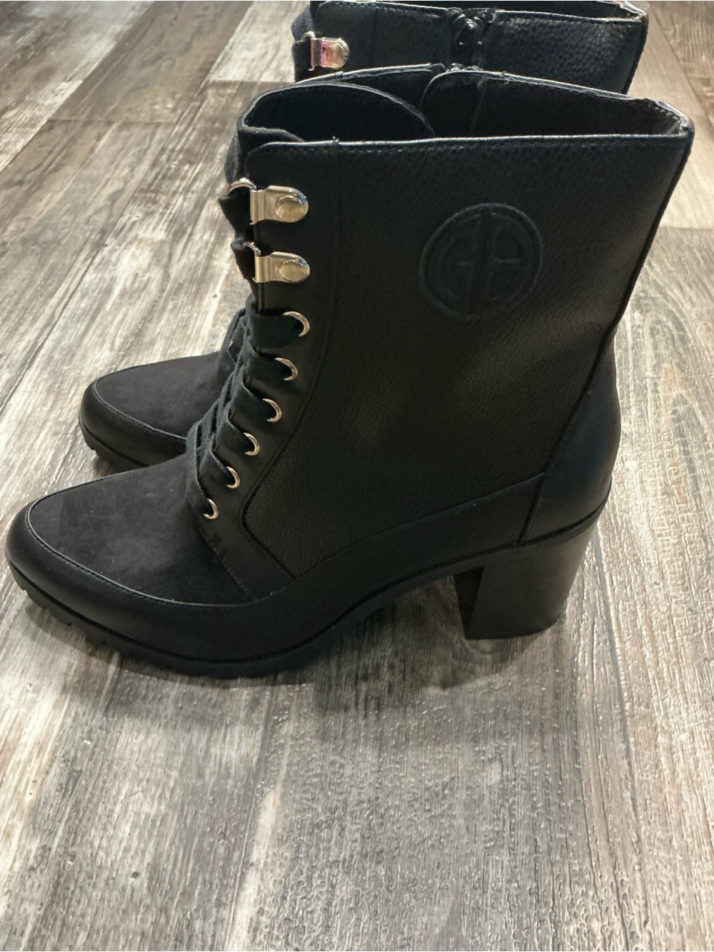 Giani Bernini Black Lace-Up Block Heel Ankle Boots Size 10 - Picture 10 of 16